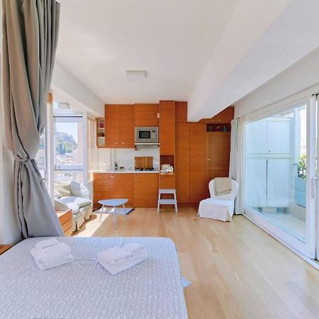 360 View In Roof Top Appartment With Patio Athen Exterior foto
