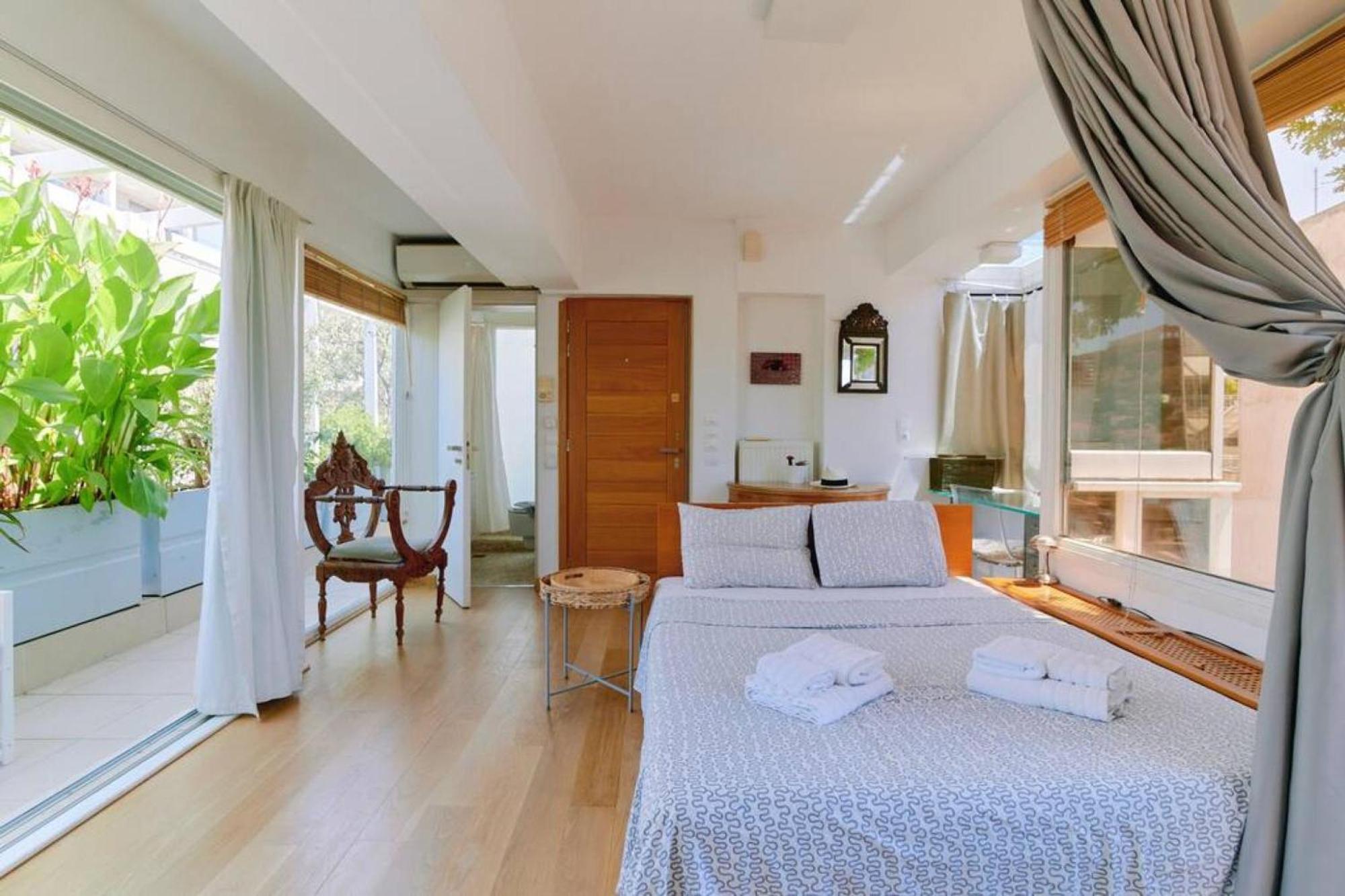 360 View In Roof Top Appartment With Patio Athen Exterior foto